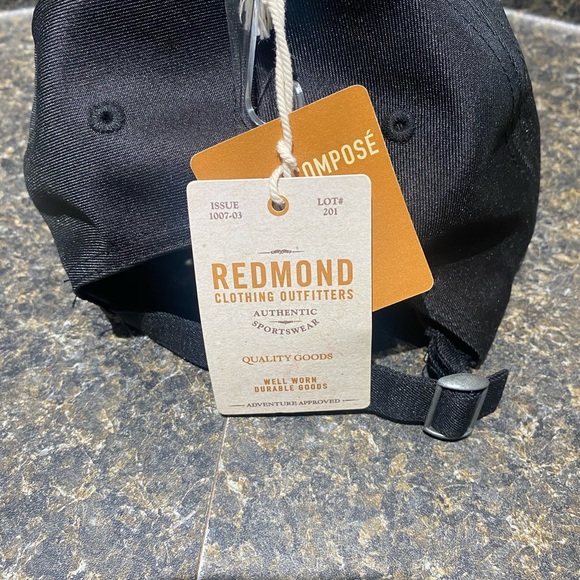 NWT Redmond Clothing Outfitters baseball hat - Picture 4 of 5